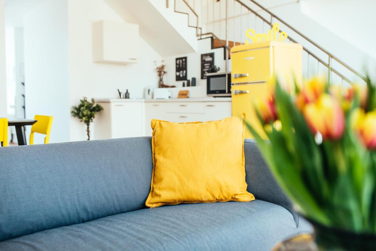 Fantastic Loft With Balcony Berlin Exterior photo