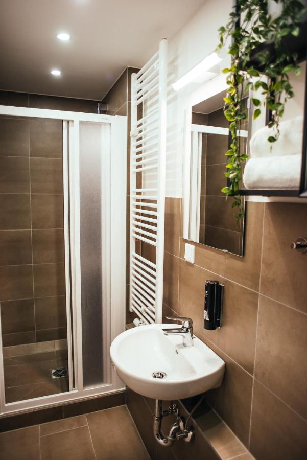 Fantastic Loft With Balcony Berlin Exterior photo