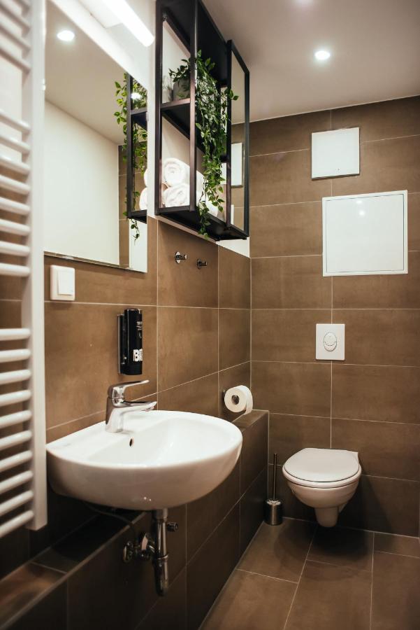 Fantastic Loft With Balcony Berlin Exterior photo